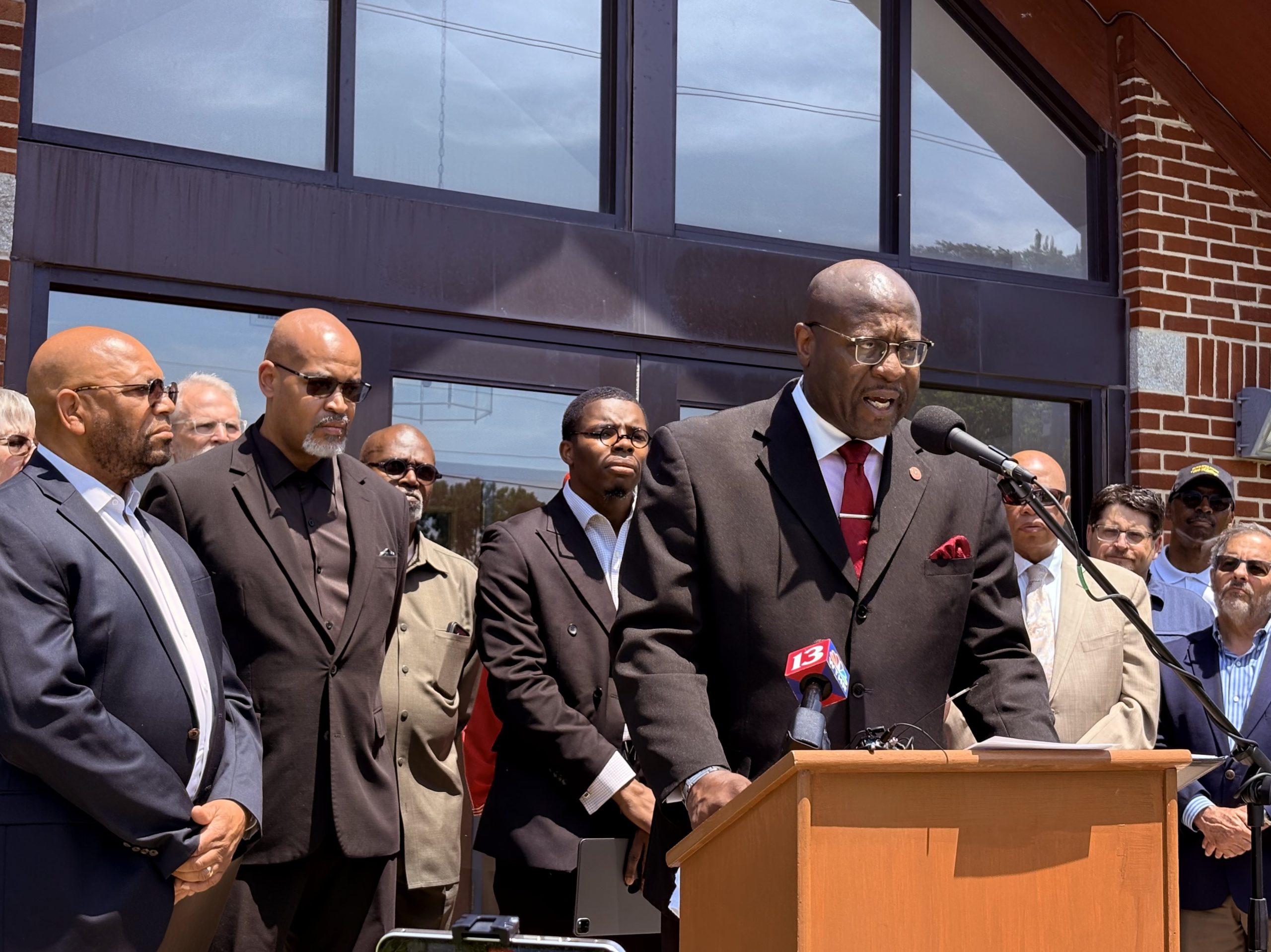 Faith leaders continue to fight Martindale Brightwood data center